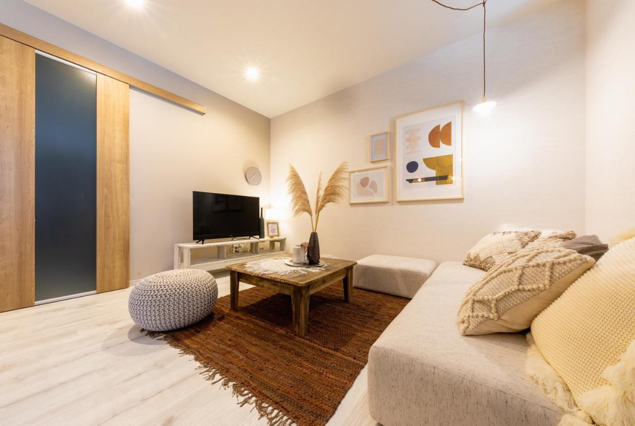 Appartement Eni Minamihorie Kaede à Ōsaka Extérieur photo